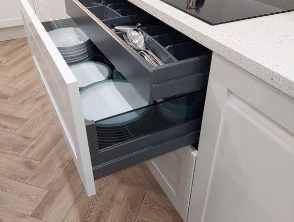 It’s Friday so here’s a look at a recent kitchen we helped turn from a dream into reality!

Here is a Sheraton Savoy in Anthracite &amp; White!

#Kitchen #Design #Service #SheratonKitchens #WowFactor #HeartOfYourHome #Showroom #Liverpool