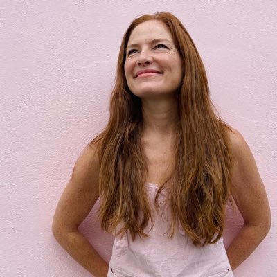 ReneeDesign's tweet image. #NewProfilePic back on Twitter.