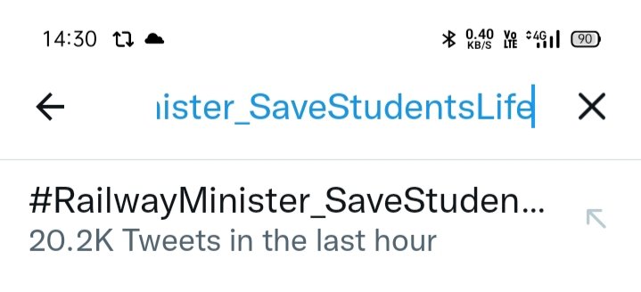 jaimanmanish56's tweet photo. Last hour mein 70 tweet wala trend m h or 20.2k tweet waala trend m nhi h...waah re government... #RailwayMinister_SaveStudentsLife https://t.co/2J5LNlzSu3