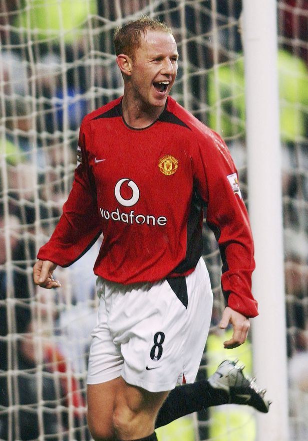 Happy 47th Birthday to former midfielder Nicky Butt   