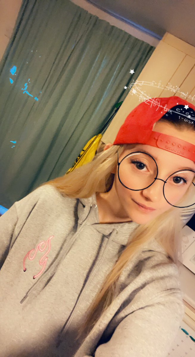 ririconn's tweet photo. My inner sapnap tomboy wanted out today!
-------
Why am i up this early on my day off!
-------
#sapnap #sapnapedit #sapnaptwt #sapnaptwtselfie
@sapnapalt
#mcyt #mcyttwt #mcyttwtselfie https://t.co/3akxnAxJdt