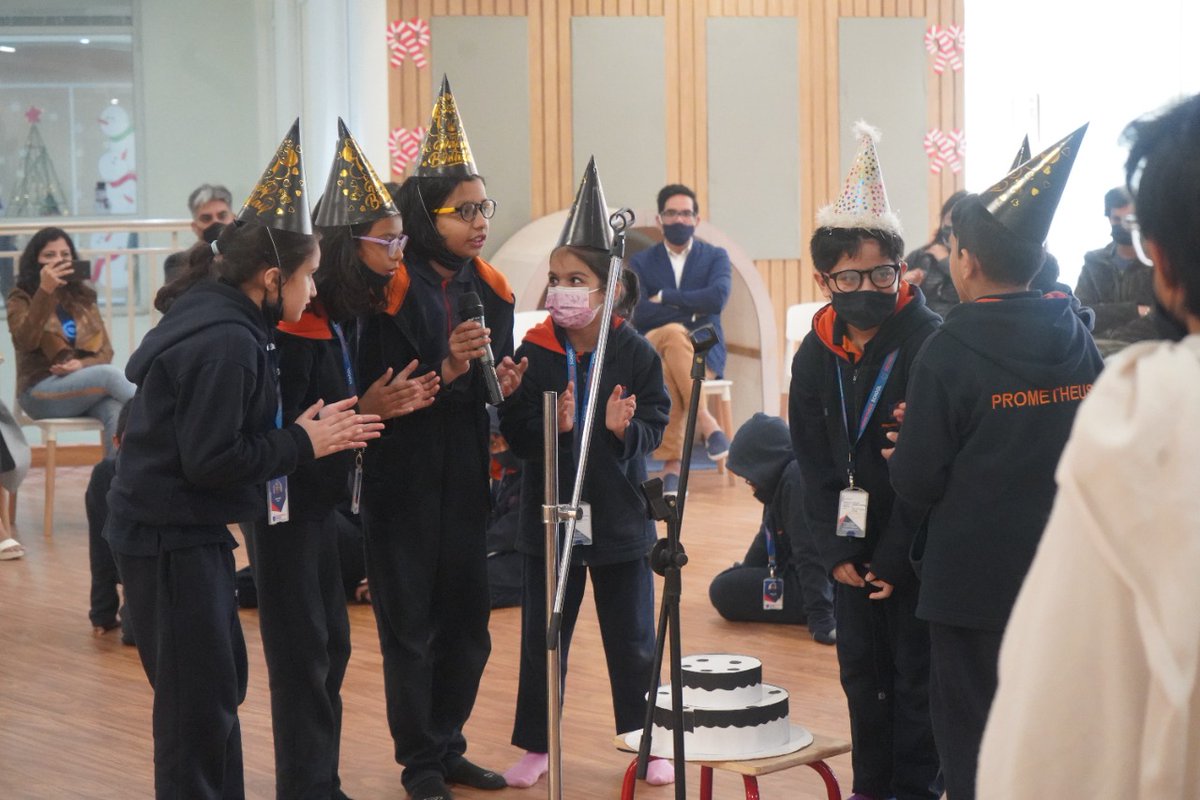 prashant5_gupta's tweet photo. Take a peak into the street play performance by Ss of Form 4 in the school campus in front of parents, teachers and guests on the plight of elderly who are left in old age homes by their wards @Prometheus_Edu @AneeshaSahni @KetakiKTweets @a_desire7 @chandnirelwani #PYPdrama #IB https://t.co/tl0Dvb8Gn8