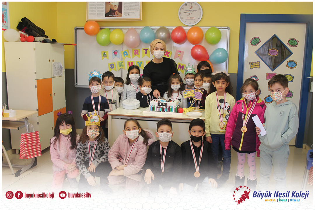 ozelbuyuknesil's tweet photo. İlkokul öğrencilerimizin karne mutluluğu...
Mutlu tatiller çocuklar...
Geleceğe umutla bakmak için...
#buyuknesilkoleji #kayseri #talasanayurt #eğitim #özelokul #stem #anasınıfı #ilkokul #ortaokul #lgs #pdr #psikoloji #kayserieğitim https://t.co/nPwMNteC2t