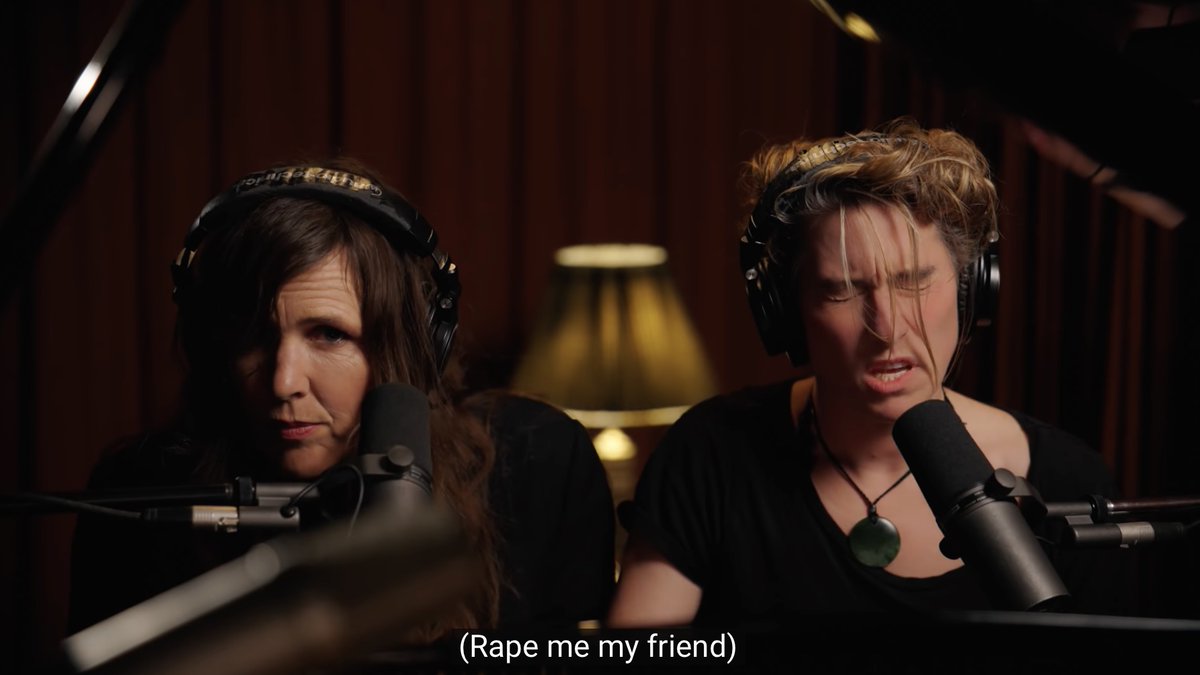 Deze huiveringwekkende clip toont wat er mis is (met de muziekindustrie) bit.ly/354PRx7