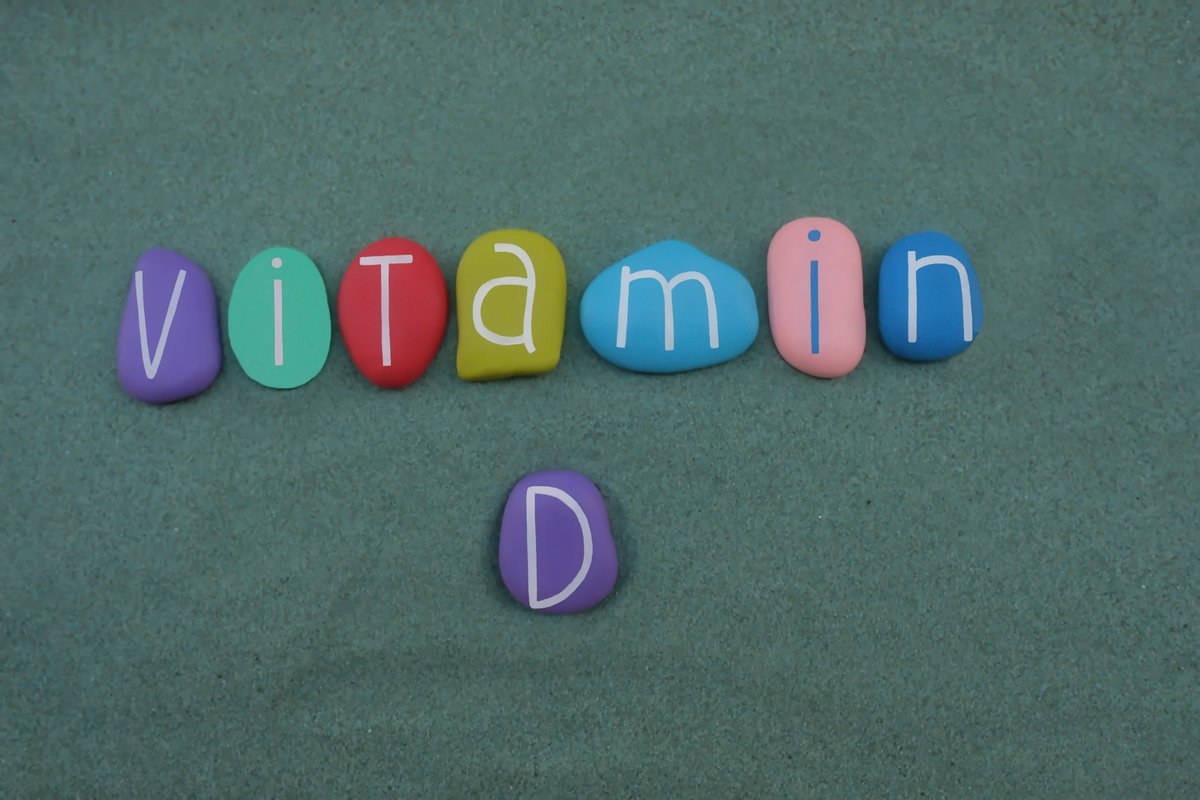 SindromedeSC's tweet photo. ¿Sabías que la vitamina D ayuda a combatir la fibromialgia?

La vitamina D puede ser un tratamiento eficaz para los pacientes con fibromialgia. El dolor y la fatiga crónica son muy habituales en las personas con fibromialgia y resultan muy incapacitantes. https://t.co/mIElq39t1Q