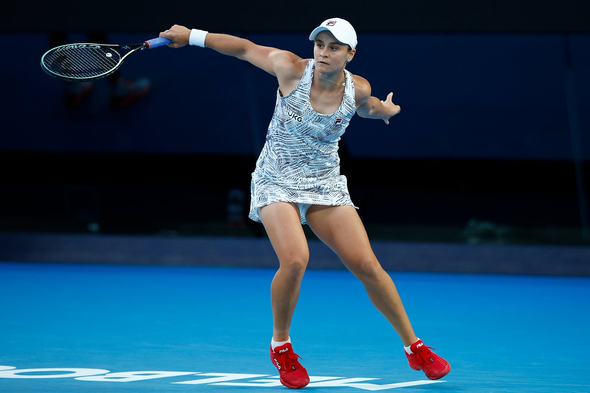 AustralianOpen's tweet photo. The red shoes have come to play 💃

@ashbarty clinches the opening set against Camila Giorgi 6-2 in 32 minutes.

#AO2022 • #AusOpen https://t.co/2xRxG7feVk
