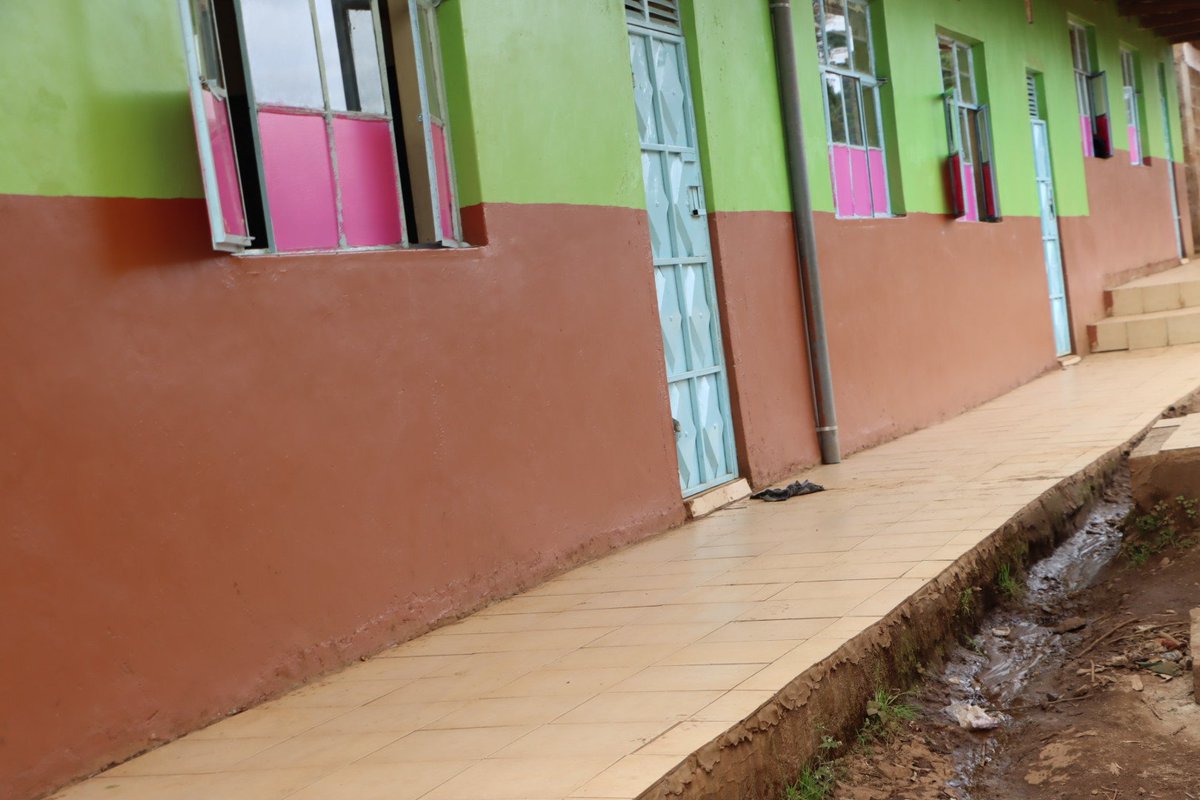 HonKimariKihara's tweet photo. Commissioning and handing over renovations,tilling of classrooms  and Teacher Ablution block at Ngurûinî primary.

#TunajengaMathioyaYetu https://t.co/j1oGlvx2Jh