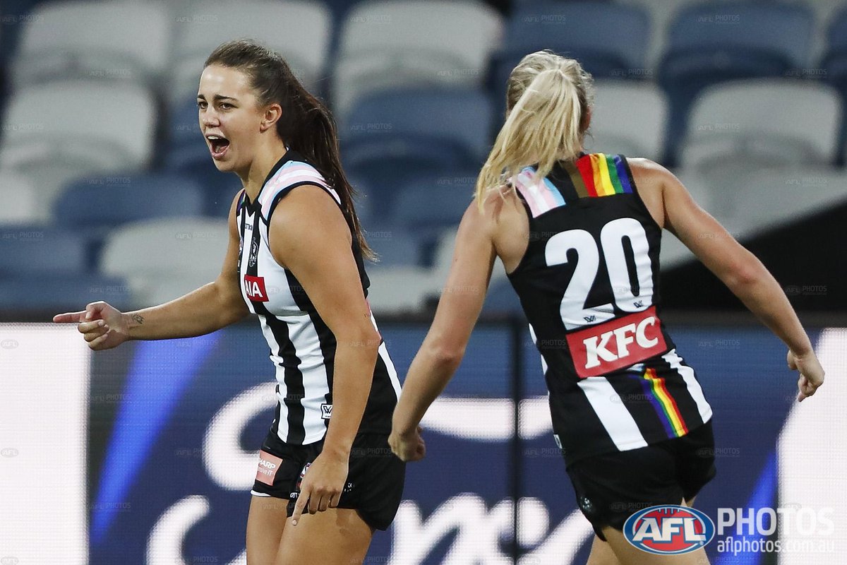 AFL Women's (@aflwomens) on Twitter photo The Pies swoop in for the winπ€©
FT: <a href="/CollingwoodAFLW/">Collingwood AFLW</a> 5.5 (35) defeat <a href="/catswomens/">Geelong Cats Womens</a> 3.6 (24).
#AFLW | #AFLWPride | #AFLWCatsPies The Pies swoop in for the winπ€©
FT: <a href="/CollingwoodAFLW/">Collingwood AFLW</a> 5.5 (35) defeat <a href="/catswomens/">Geelong Cats Womens</a> 3.6 (24).
#AFLW | #AFLWPride | #AFLWCatsPies