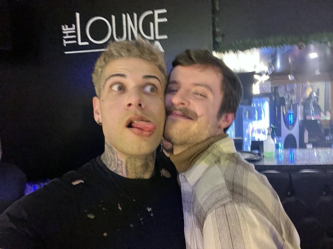 I surround myself with fellow weirdos ☺️ https://t.co/tCDtqVl2AB