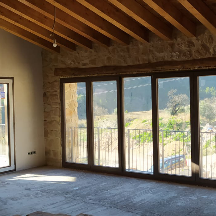 CasalsAlso's tweet photo. Construcció en curs de casa rústica desde zero a Prat de Compte.
.
.
.
#pratdecomte #construction #construccion #building #build #casa #rustico #rustic #barbacoa #casarustica #casarural #obra #obraprivada #workinprogress #clauenma #terresdelebre #llaveenmano https://t.co/LMouHMInHT