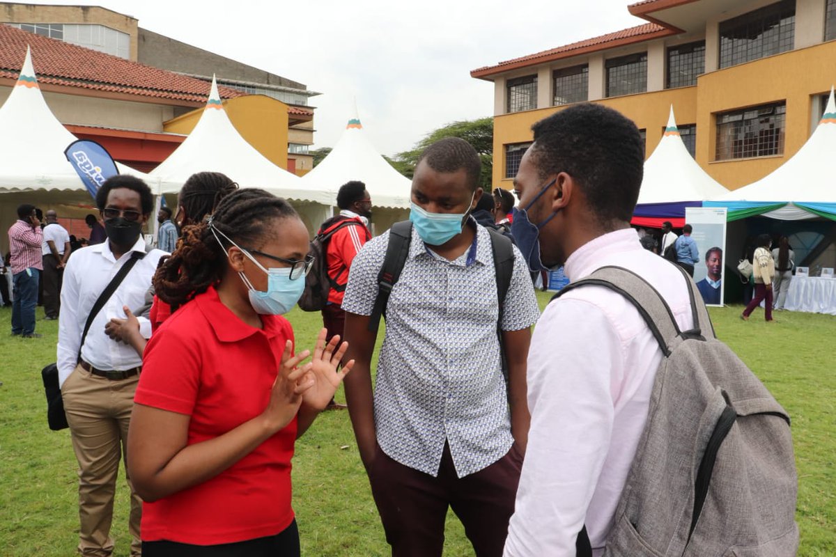 vivoenergykenya's tweet photo. Career Fairs are a wonderful opportunity for networking. Our team is currently at @StrathU engaging with students and sharing their experiences on the professional environment. https://t.co/r23lKqaSbT