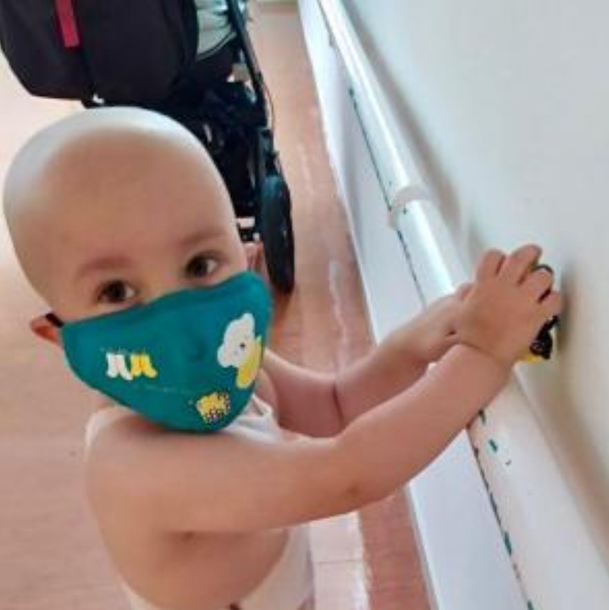 Este angelito necesita ayuda, si vida esta en nuestras manos. Hacemos un llamamiento en las redes sociales para que todo el que pueda se haga donante y logremos el objetivo. Por favor 🙏 un RETUIT masivo salva vidas. El hastag #TododSomosMarco se tiene que hacer viral