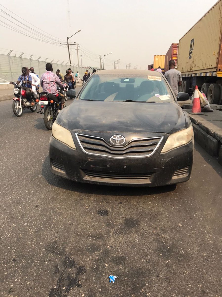 carlofty's tweet photo. Fresh out of the port and onwards to our service location!
We don’t deal on salvage cars! What you see is what you get! Our cars don’t come out the port with accidents and missing airbags! 🔥
#AvoidDeathTraps #buylikedealers #cleantitle https://t.co/7jESpHdTdz