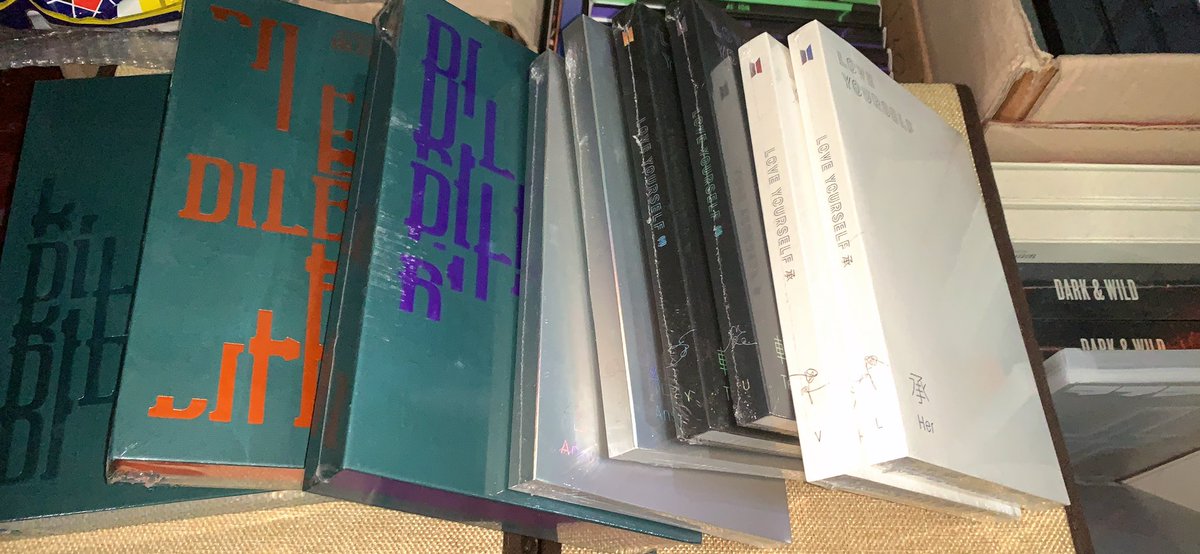 ✨SLPH 1.22 - 1.23 SUPER SALE✨

☁️P150 SEALED ALBUMS
🛒P15 OFFICIAL PHOTOCARDS
☁️P15 UNSEALED ALBUMS
🛒Official items and fansite merch giveaway!
☁️a lot of free items!
🛒random lapag 
☁️ ALL ONHAND

see you tomorrow 6:30 pm onwards!👀🎊