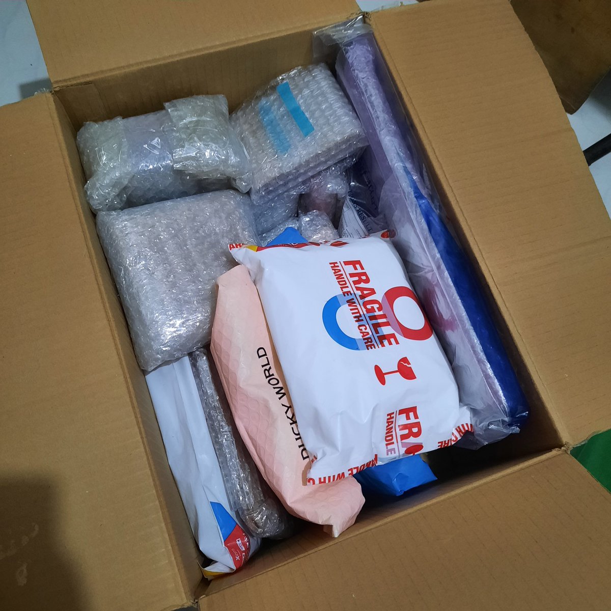 329cart's tweet photo. thank you so much to my mm consol @jishahicart for being so accomodating and for packing my parcels well. Til our next transaction 🤗 #sha_feedbacks
p.s. i forgot to take a pic after ko maunbox lahat 🤣 https://t.co/adTAulWpNB