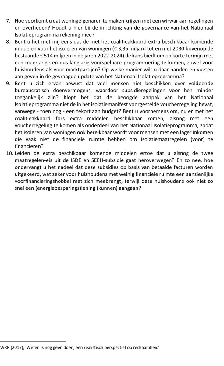 Pieter_Grinwis's tweet photo. 550.000 gezinnen leven in energiearmoede in ons land. De energierekening stijgt. Dit is hét moment om het Nationaal Isolatieprogramma flink uit te breiden en snel huizen te isoleren. Te beginnen met de slecht geïsoleerde waar mensen wonen met lage inkomens https://t.co/ftyASm6MEp https://t.co/LuYDVAxlN0