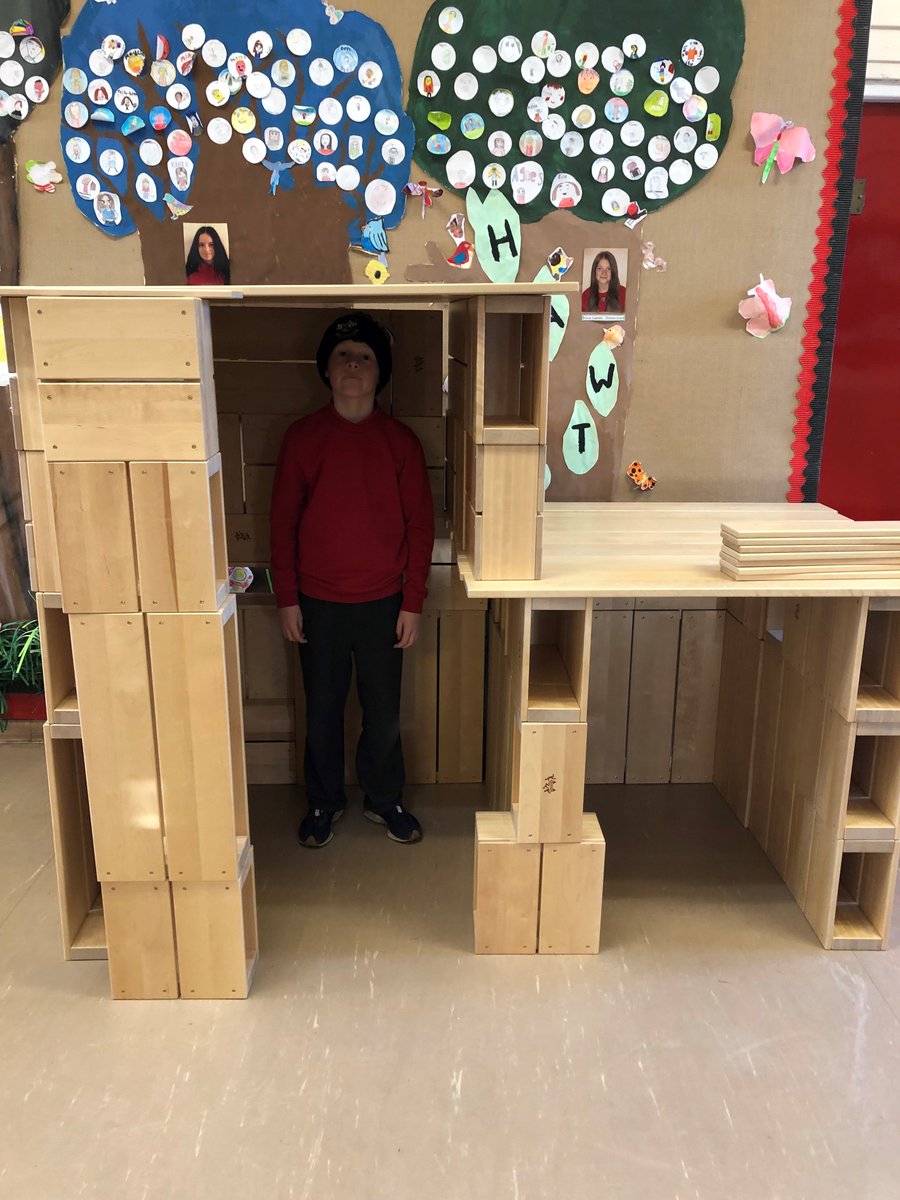 Thank you to @invernesshigh Technical Department for making these fabulous boxes to store all our wooden blocks. As you can see the children are using their imaginations to create some amazing things. #creative #buildingblocks #workingtogether