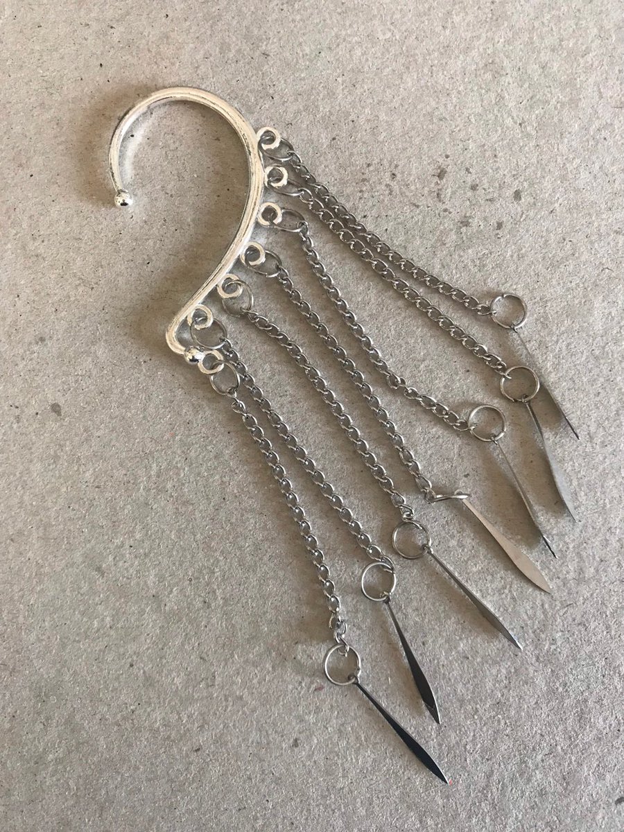 I simply adore this  #earring #etsy #pairlessearring #longearring #oneearring #hugeearring etsy.me/354FUQl