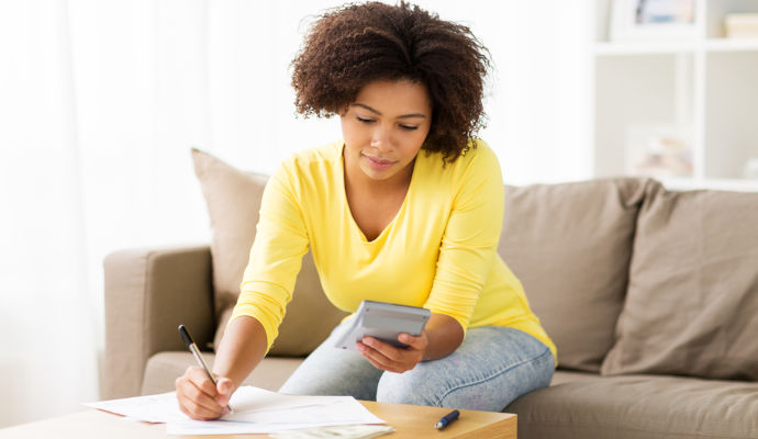 DailyCaring's tweet image. 4 Financial Assistance Programs for Seniors and Family #Caregivers

To ease financial stress, @LendingTree shares 4 often-overlooked sources of financial assistance that could help you care for your older adult as well as the best time to use them.

bit.ly/3GP7Q8N