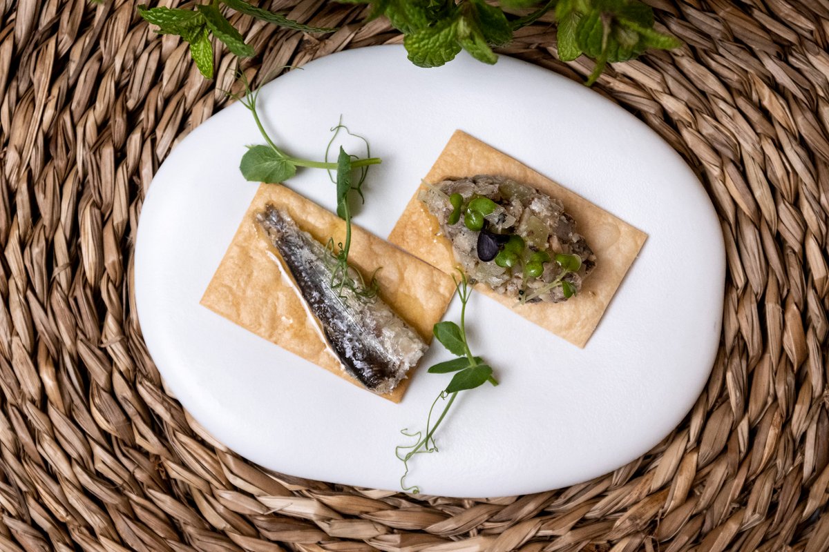 Juanjo López presenta Life Organic Food, su nueva línea de cocina ecológica producida por <a href="/LifeGourmet_/">Life Gourmet Catering</a>  🙌🙌🍴🍷
#GastroMadrid 🔝 #Restaurante #Madrid #LifeOrganicFood #JuanjoLópez <a href="/TasquiEnfrente/">Tasquita de Enfrente</a> #LifeGourmetCatering #Catering #CocinaEcológica 🤙 #Gastro
elblogdegastromadrid.com/juanjo-lopez-l…