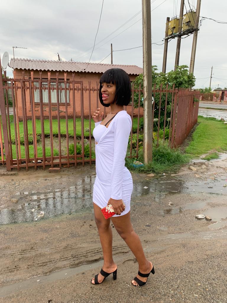 NdinguMxhosa💯❤✊ tweet media