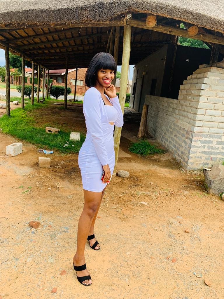 NdinguMxhosa💯❤✊ tweet media