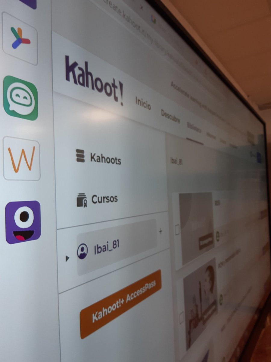 Preparando el examen de Telefonía Digital mediante herramientas digitales (<a href="/Kahoot/">Kahoot!</a>). Porque el aprendizaje y el disfrute deben ir de la mano. <a href="/fpbidasoa/">CIFP BIDASOA LHII</a> <a href="/SErronkak/">ST3 Bidasoa</a>