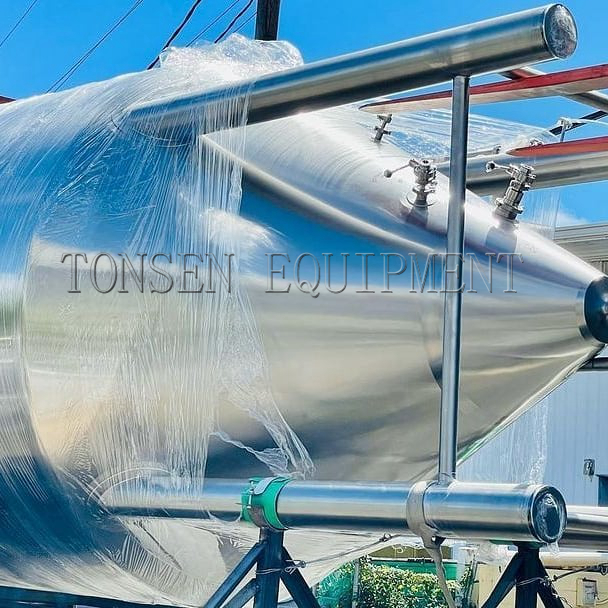 HelenLiu2018's tweet image. 80bbl fermenter arrived in US. love this big guy!!!
if you also need fermentation tanks, pls don't hesitate to tell us.
Email: helen@tonsenbrew.com
  #unitank #brewingequipment #craftbeer #bière  #biereartisanale  #brasserie #beerfactory #brewery #microbrewery #fermenters
