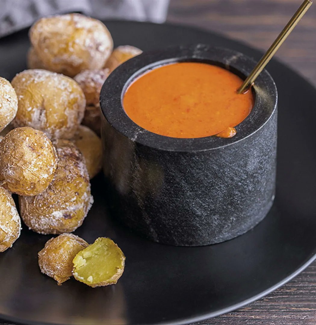 Descubre nuestros #mojopicon que sabor prefieres suave, picante o al curry
Son las salsas Canarias para acompañar las papas, carnes o infinidad de platos de nuestra gastronomia.
#gastronomia
#recetas
#gourmet 
#salsas 
#entumesa
#bertinosborneseleccion