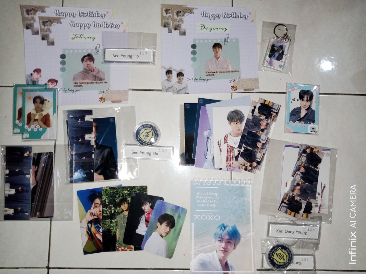 Chansoopcy_dks's tweet photo. Annyeong yeorobun,,,
Yang mau ambil pc, stiker, dll tapi ini unofficial 😁😁 boleh sini ambil. FREE, yg mau dikirim ongkir tanggung sendiri yak.
Poster nya official ada sedikit damage. DM yg mau.

Ongkir bisa pakai oren tp nnti ada biaya admin, soal nya toko ku pakai free ongkir. https://t.co/UVhUduxc3n