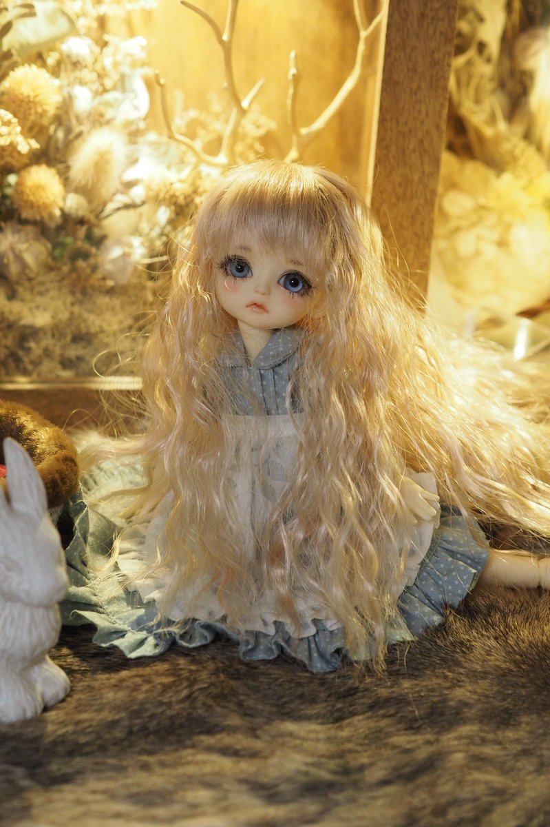 kicodoll's tweet photo. Lati yellowのbeniちゃん。久々にメイクしました✨楽しかった〜！
全長20cmでお洋服はブライスサイズのミニちゃんです。
こちらもお譲りのため近々ヤフオクに���品予定です。あまり見かけないけど、ムニムニ具合の���形が素敵な可愛いドールです。ご興味ある方いたらいいな。 https://t.co/vuSUUs2Loa
