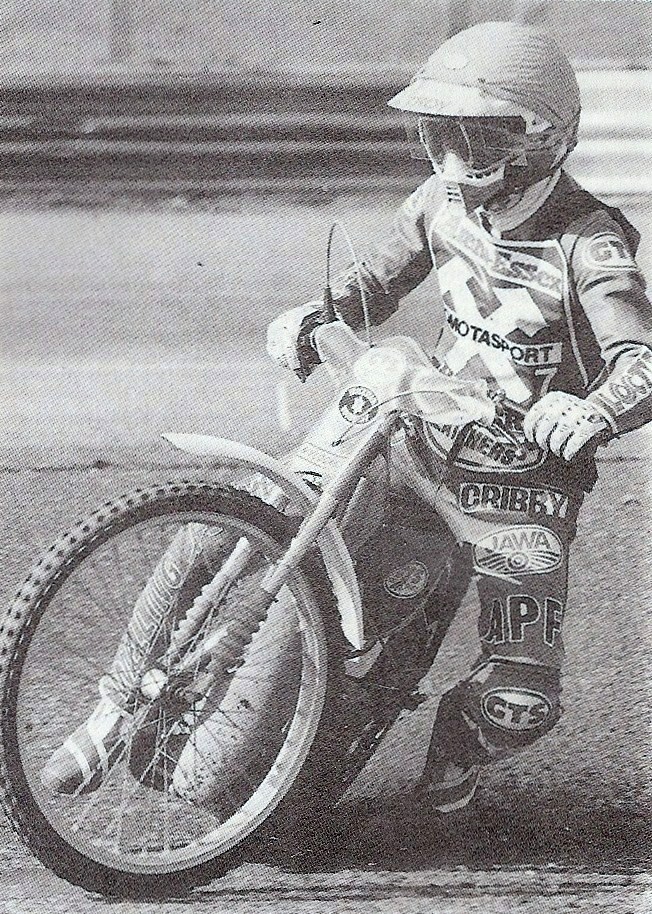 Upright Speedway tweet media