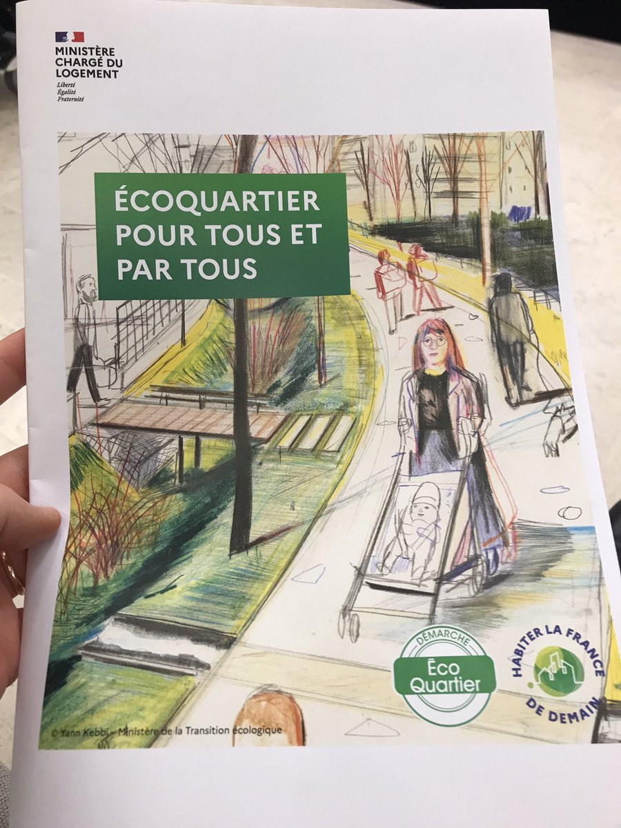 Le label #EcoQuartiers est un bel outil au service de la ville durable. 
A l’occasion des labels 2021, j’ai pu remettre à la Ministre <a href="/EmmWargon/">Emmanuelle Wargon</a>, le livre blanc de renouvellement de la démarche « <a href="/ecoquartiers/">EcoQuartiers</a> pour tous et par tous ». 
Massifier, animer et valoriser !