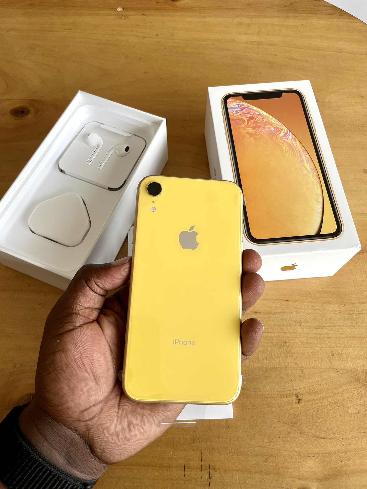 Anti Yellow 256gb Iphone Xr Cover Yellow Is The IPhone XR The