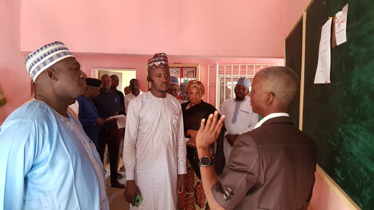 KoloBarr's tweet photo. Health commissioner niger state paid unscheduled visits to Niger State Contributory Health Insurance Scheme and Niger State Drugs Management Agency to ascertain and inspect services rendered to the people. https://t.co/4K13NCkPnu