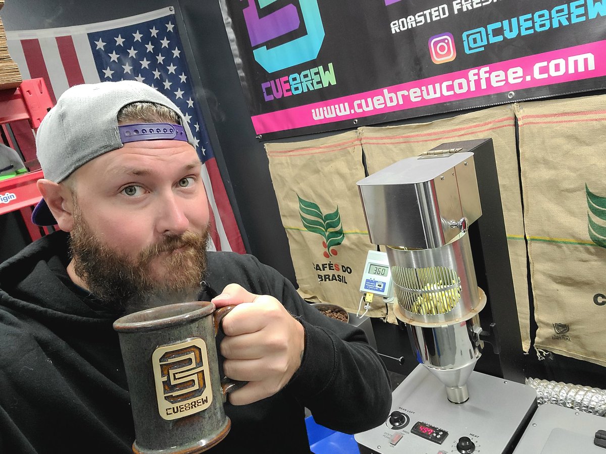CueBrewCoffee's tweet photo. Getting High on your own supply of potential new Peruvian Minca. First sample roast may be a little light. Gonna turn up the heat and bring out a bit more roastieness.
#cuebrew #coffee #coffeeroaster #coffeetime #coffeelover #roswellga #coffeeswag #sampleroasting https://t.co/eSakGkdbWG