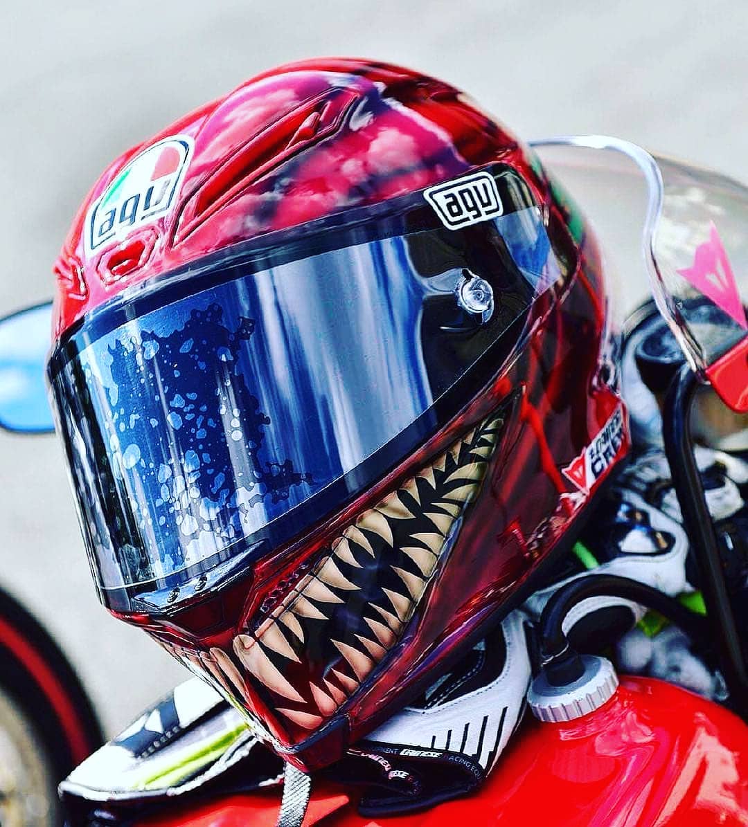 biker_corazon's tweet photo. #bikerbabe 
#biker 
#bikerdecorazon 
@bikerdecorazon 
#laaventuraenmoto 
#honda 
#yamaha 
#suzuki 
#motores 
#aventuras https://t.co/OLfi4BIQ2N