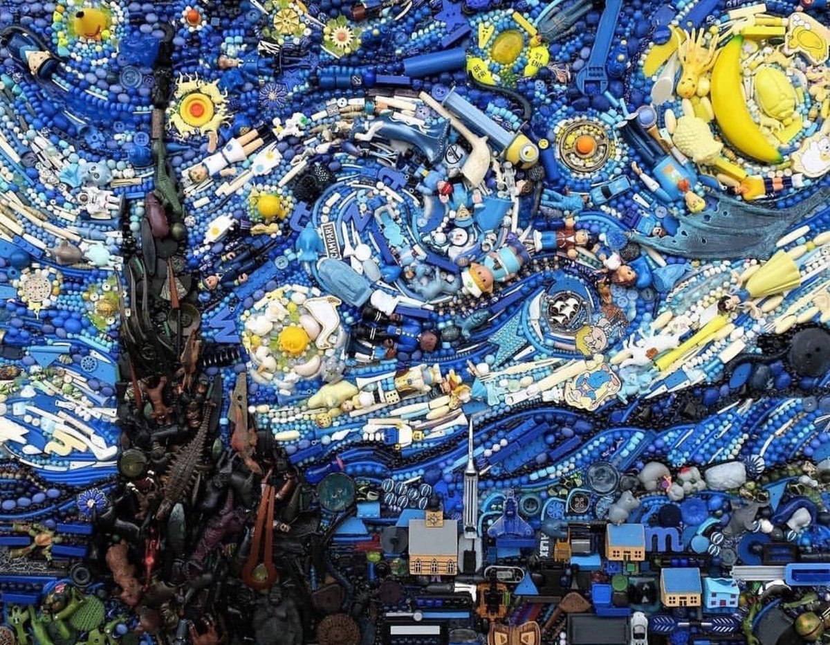 From trash to treasure...look closely. #vangogh #StarryNight #art #FridayFeeling #FridayFunDay https://t.co/jOltrfVPKY