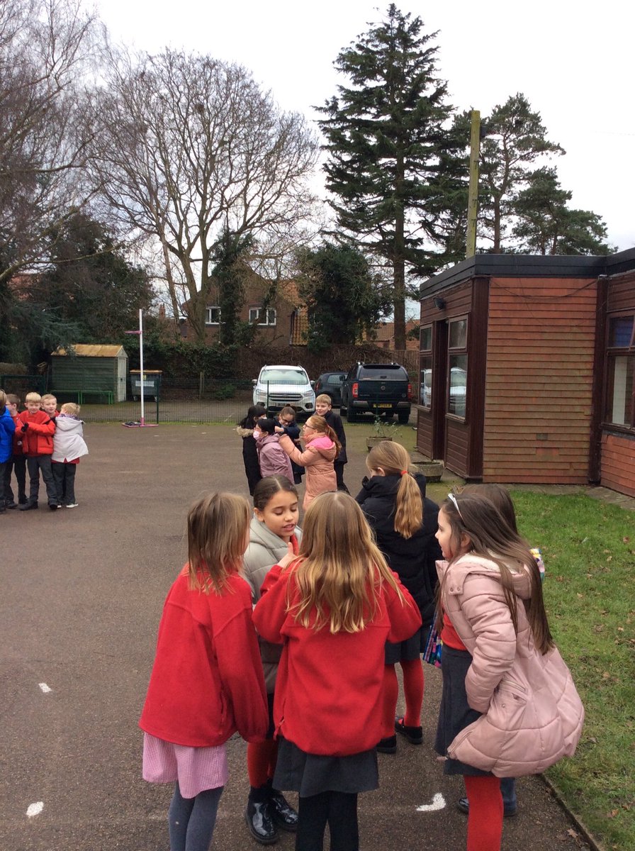 AslocktonSchool's tweet photo. #ActiveArchie joined year 3 today for our outdoor maths! In todayโs challenge the children had to think on their feet to group themselves by using different fractions๐ https://t.co/X7bWhrdFJk