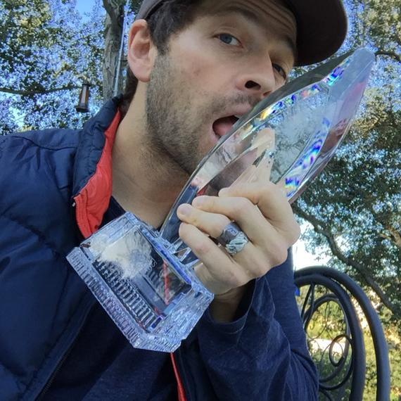 CasIsLoved's tweet image. Misha Collins shoving stuff into his mouth