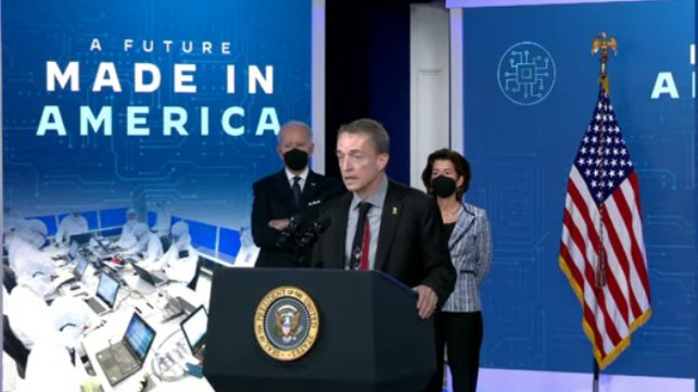 @Intel CEO @PGelsinger joins the president to announce the new $100B mega-site in Ohio being dubbed 'Silicon Heartland'.