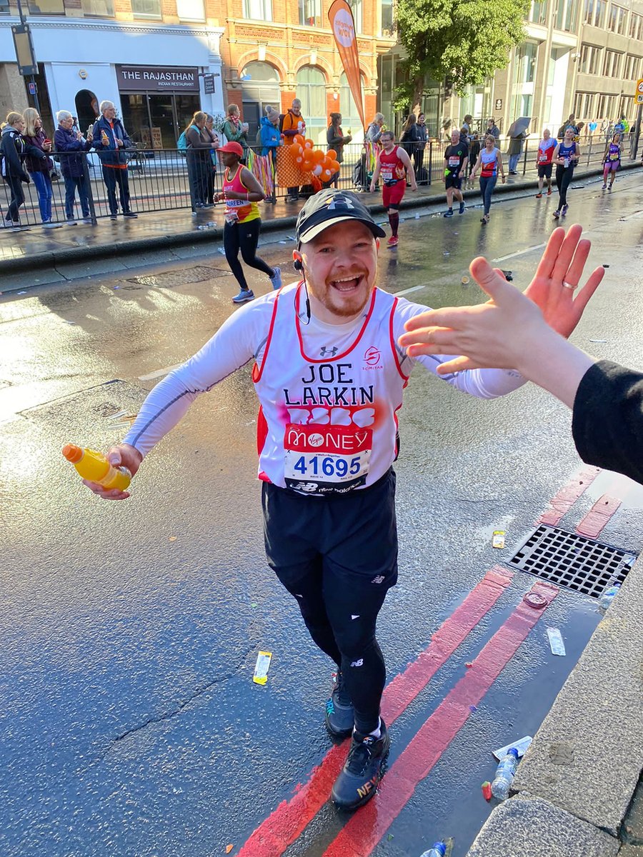 Just 4 weeks to go until the 2022 #LondonMarathon ballot places are announced!

Keen to secure your place? Sign up to run for RSBC now to beat the rush for charity places &amp; help to support blind children &amp; their families!

For info &amp; to apply 👉 bit.ly/3nzVuK9