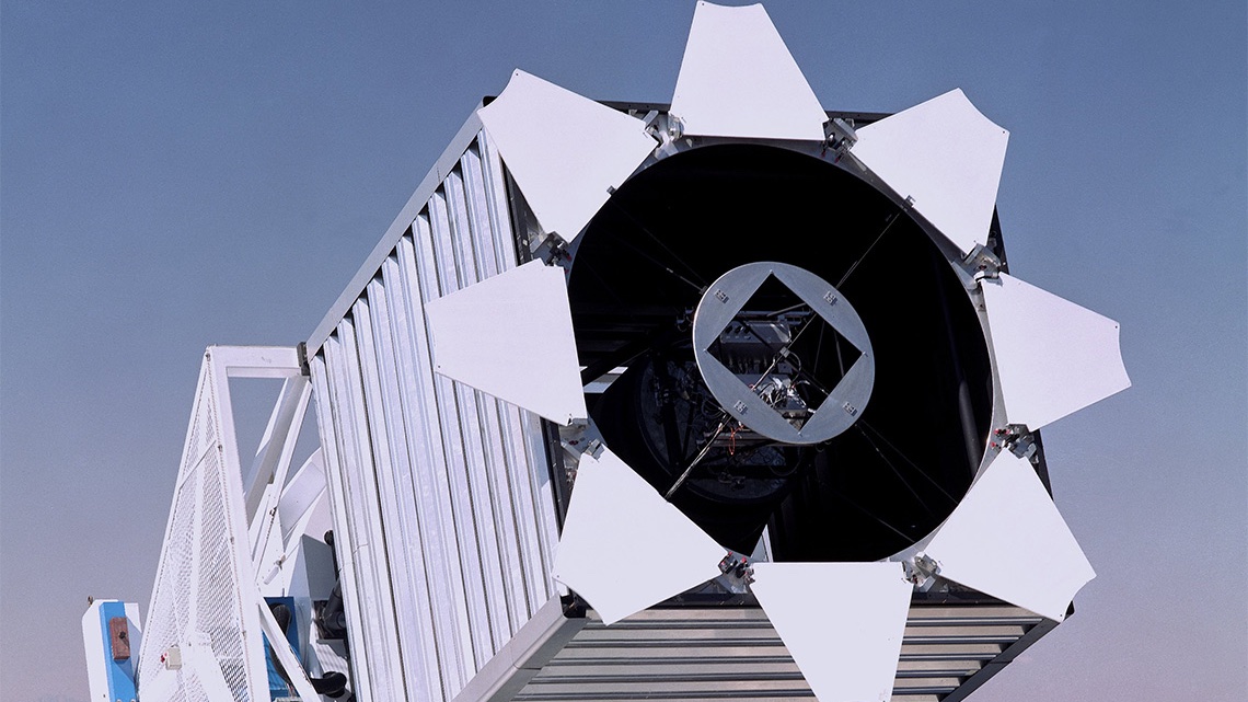 University of Toronto (@uoft) on Twitter photo Astronomers from #UofT's <a href="/DunlapInstitute/">Dunlap Institute</a> focus robotic eyes on the Milky Way, our cosmic home 🌌 uoft.me/7tH Astronomers from #UofT's <a href="/DunlapInstitute/">Dunlap Institute</a> focus robotic eyes on the Milky Way, our cosmic home 🌌 uoft.me/7tH