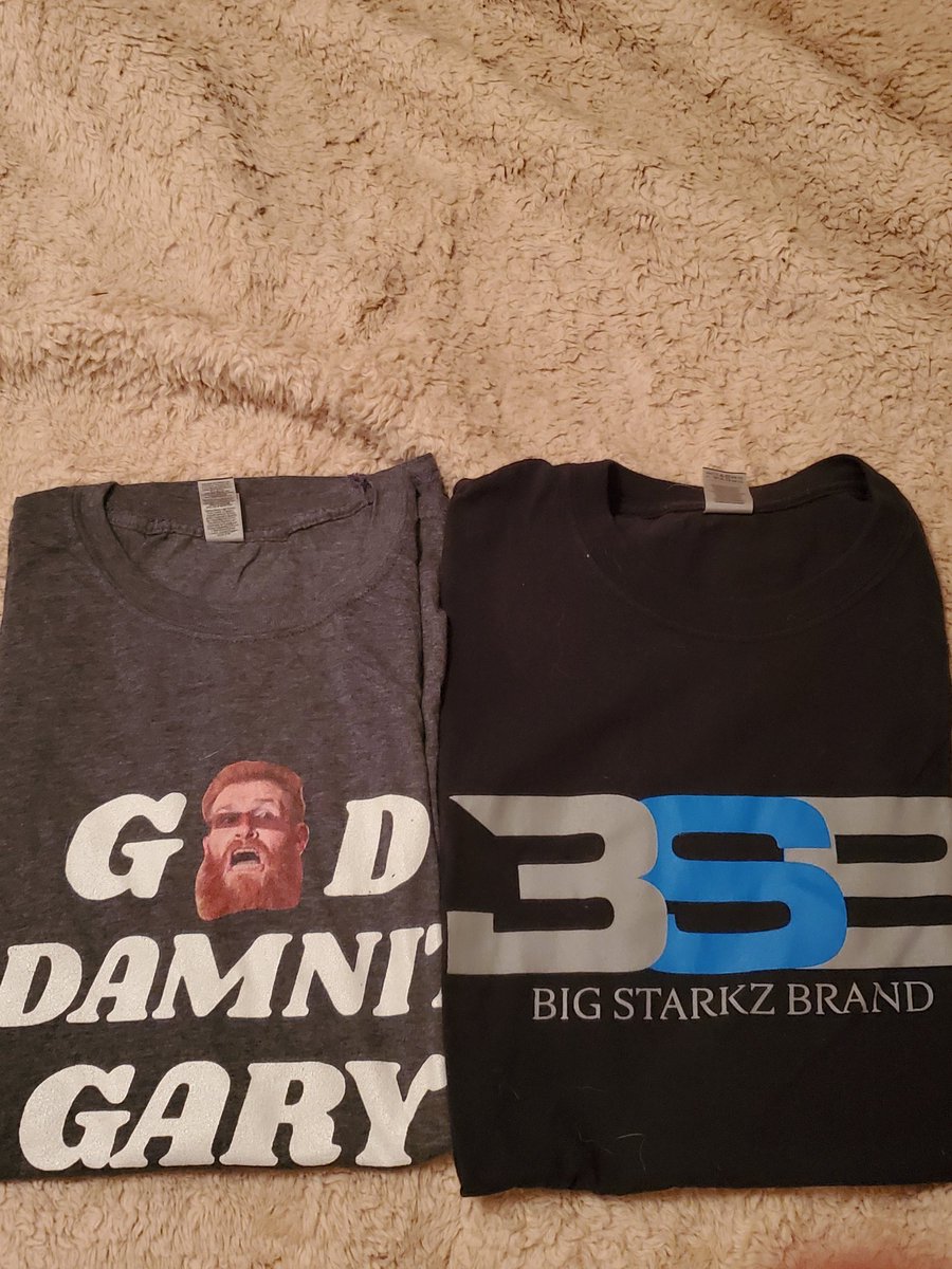 🚨IT'S ANARCHY DAY BITCHES!🚨
THIS IS THE TOUGHEST DECISION I'VE HAD TO MAKE, WHOM DO I WEAR TONIGHT @stlanarchy #GTA22? I GUESS YOU NEED TO GET YOUR TICKETS AND FIND OUT! LET'S GOOOOOOOO!!! #DoItForTheBrand #AnarchyAtmosphere #PapaPumped