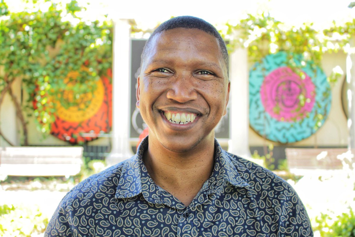 Starting the year with some "Kaapse Vonkel" in #Stellenbosch  The positivity and warmth of the town is electric and draws you in. I now understand how easily a person can be "Stellenbosched" #FreeToBeinStellenbosch #westerncape