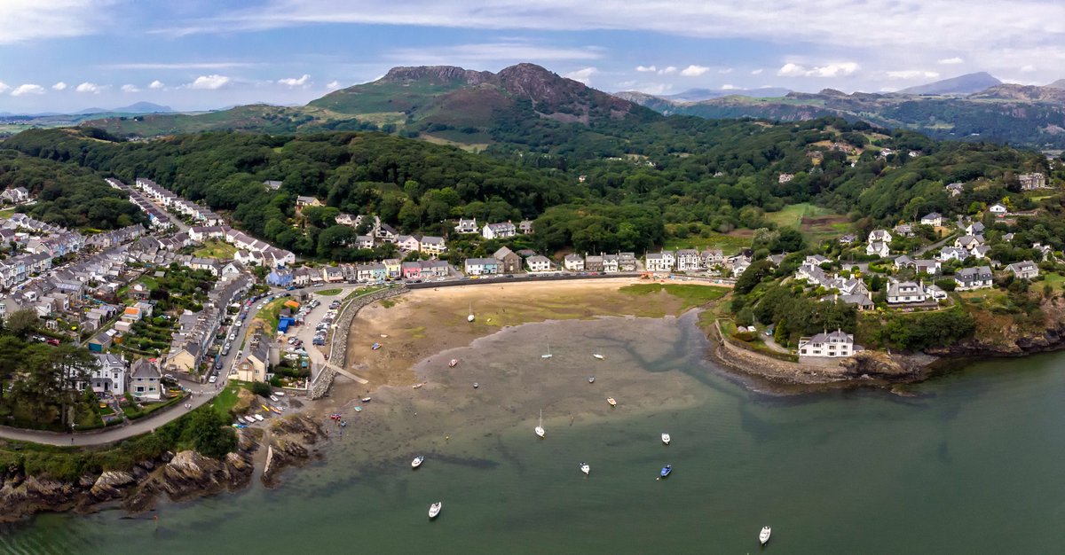 croeso_eryri's tweet photo. 📌 Borth y Gest - pentref bychan, prydferth ger Porthmadog
https://t.co/Ki8KTcQycD
Ymweld yn Ddiogel.
Diolch ♥️ #DiogeluCymru #MentranGall #LlwybrArfordirCymru https://t.co/AndVUPhvSb