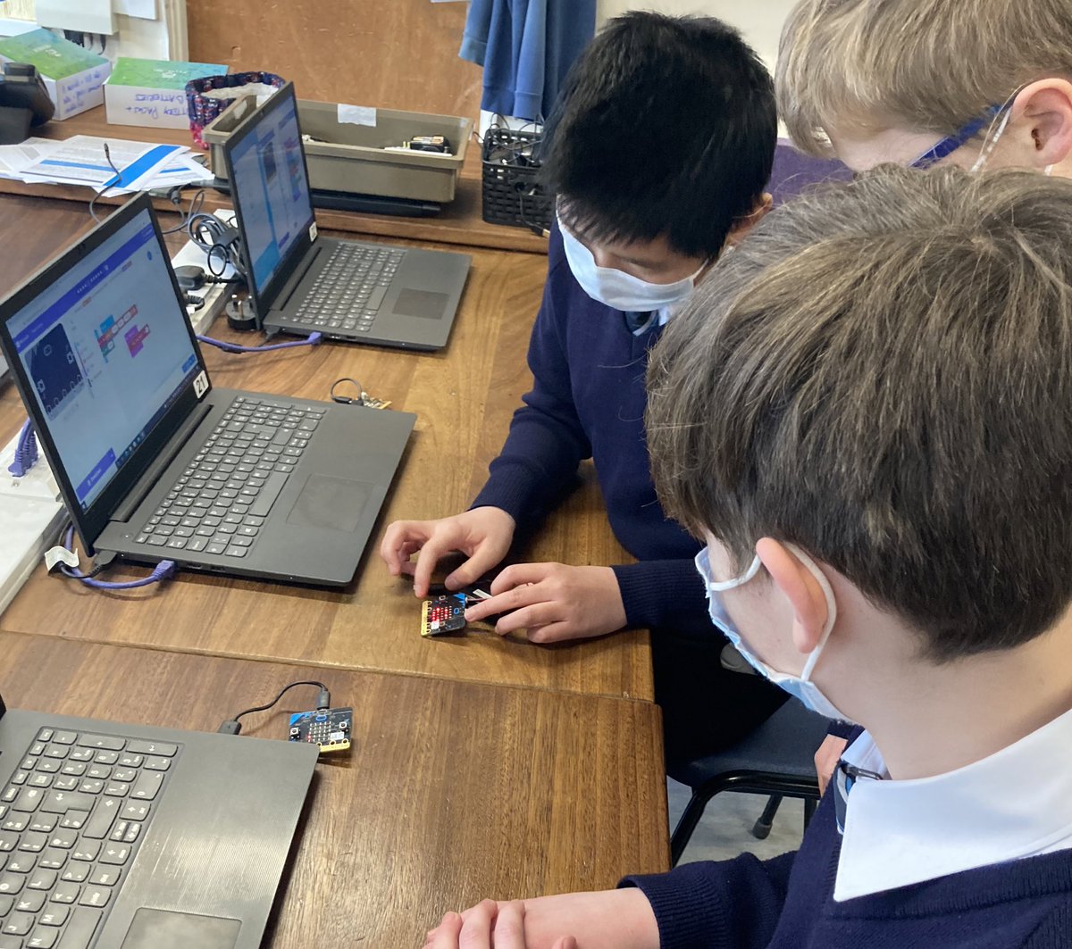 HorringerCourt's tweet photo. Year 8 enjoying experimenting with Micro:bit games and tutorials in class today. Highlights include radio messages, hot potato, rock/paper/scissors and the love meter! #teamwork #collaboration #creativebuzz #middleschooleducation https://t.co/3cf9ZzPVZ6