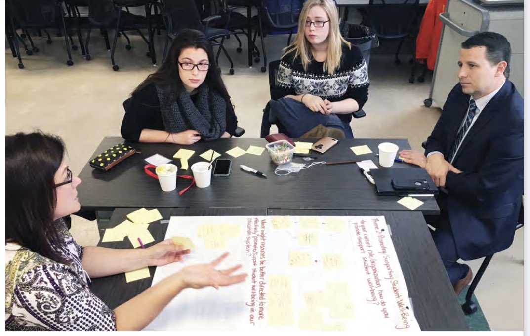 👏🏻My gratitude to <a href="/mcIntyre29/">Brent McIntyre</a> for all his leadership @RCDSB over the past twenty-seven years! Congrats on your retirement, Brent, and enjoy your final day with us! Best wishes on all your future adventures! P👏🏻