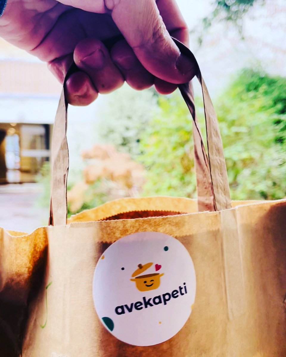 Zoom sur <a href="/Avekapeti/">AVEKAPETI</a> ! 
=> maisquoi.fr/avekapeti.html