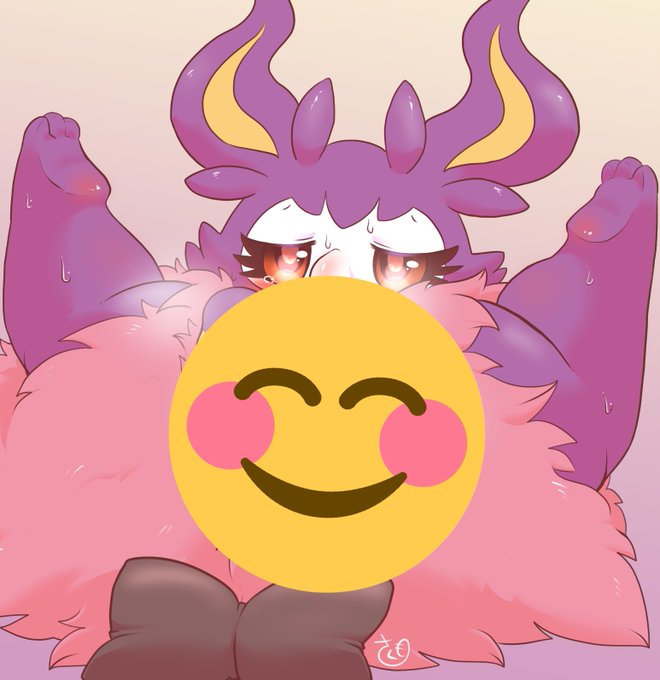 たまかけリクエストを描かせて頂きました!
初めてのフレフワンちゃんで楽しかった〜(*'∀`*)

差分↓
https://t.co/YvMi2p5ypC 